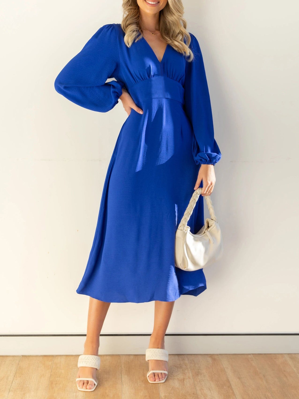 Elegant Long Sleeve V-Neck Solid Maxi Dress