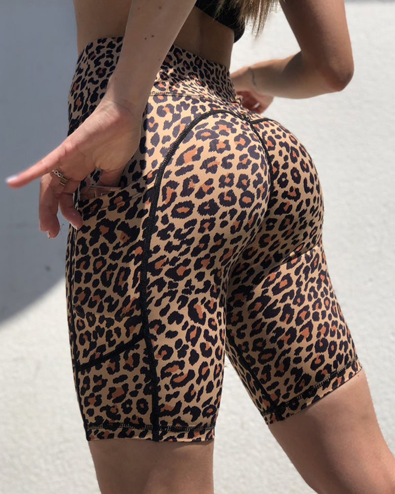 Leopard Print Pocket Side Butt Lifting Biker Shorts