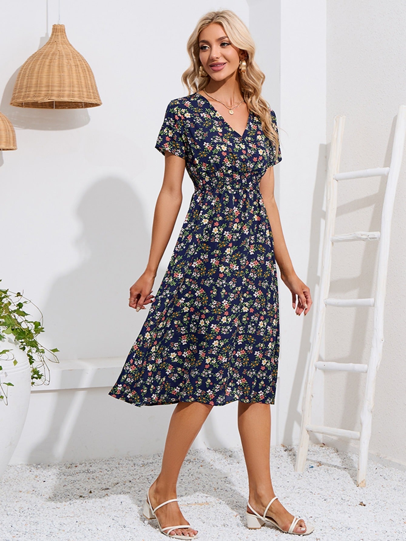 Classic V-neck Disty Floral Print High Waist Maxi Dress