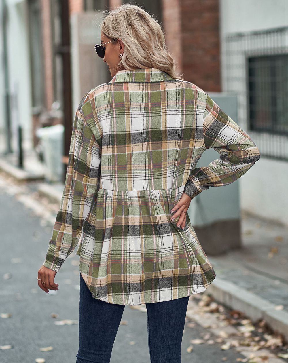 Casual Long Sleeve Buttoned Plaid Shirt