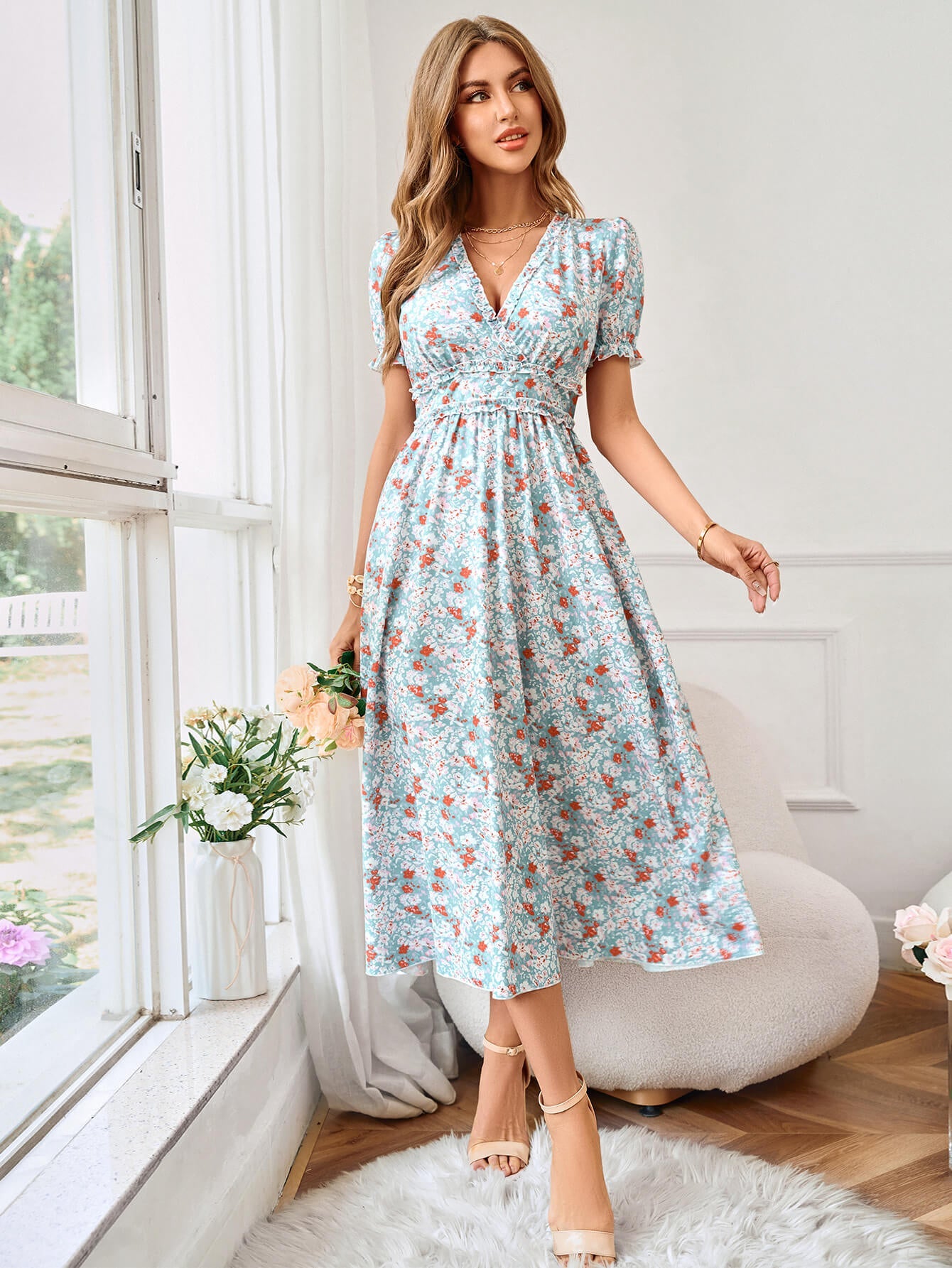 GOLDIE SHORT SLEEVE FLORAL MAXI DRESS
